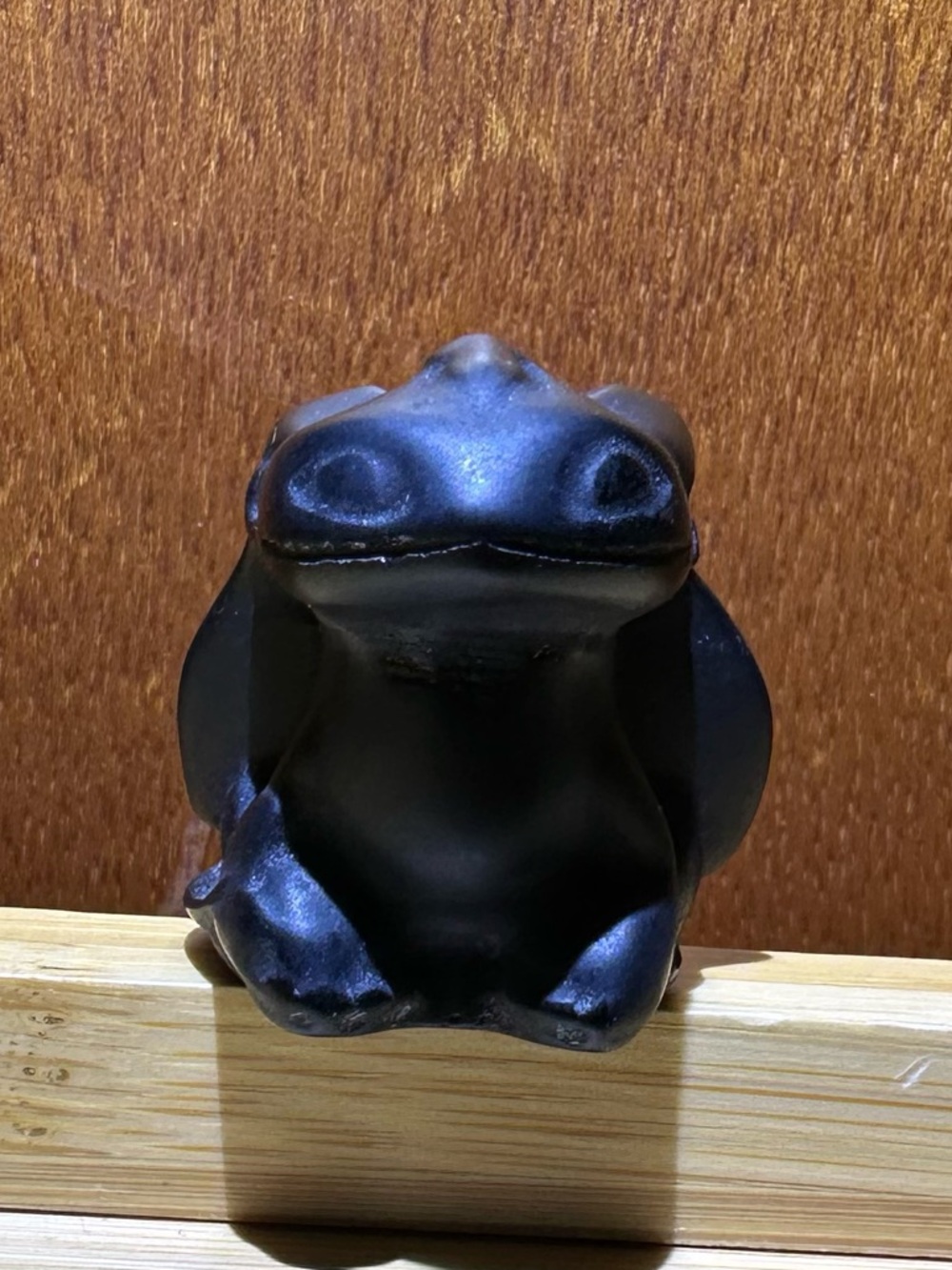 Toothless Obsidian Crystal Carving - How to Train Your Dragon